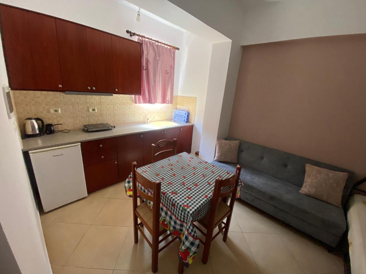 Resol Hotel Ksamil Ngoại thất bức ảnh