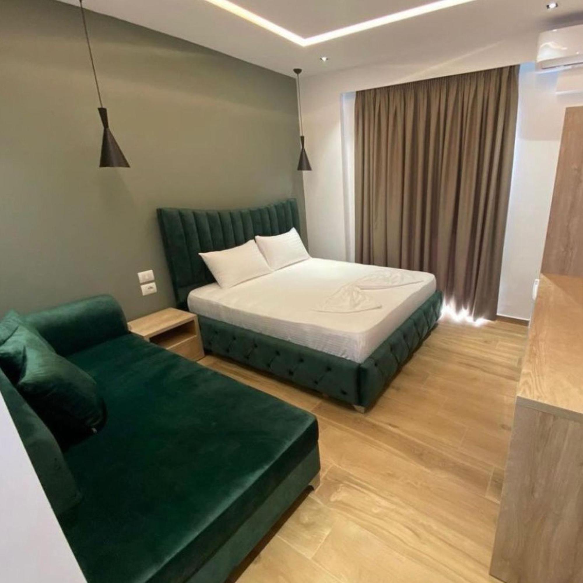 Resol Hotel Ksamil Ngoại thất bức ảnh