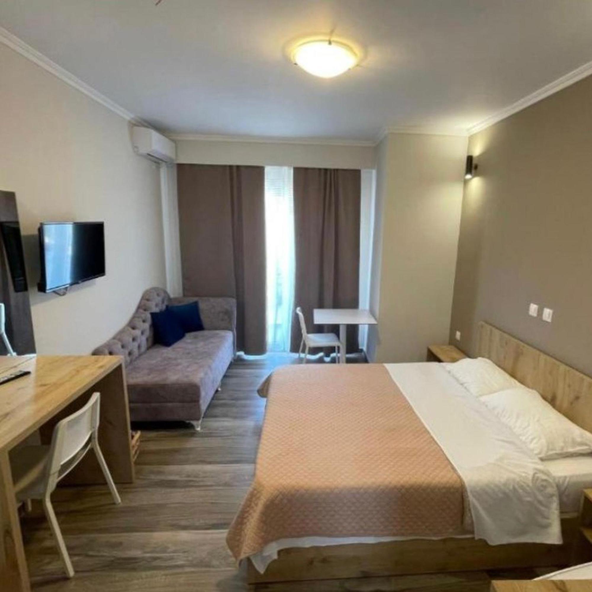Resol Hotel Ksamil Ngoại thất bức ảnh