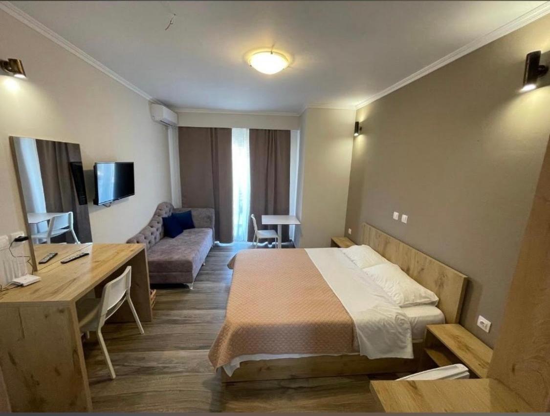 Resol Hotel Ksamil Ngoại thất bức ảnh